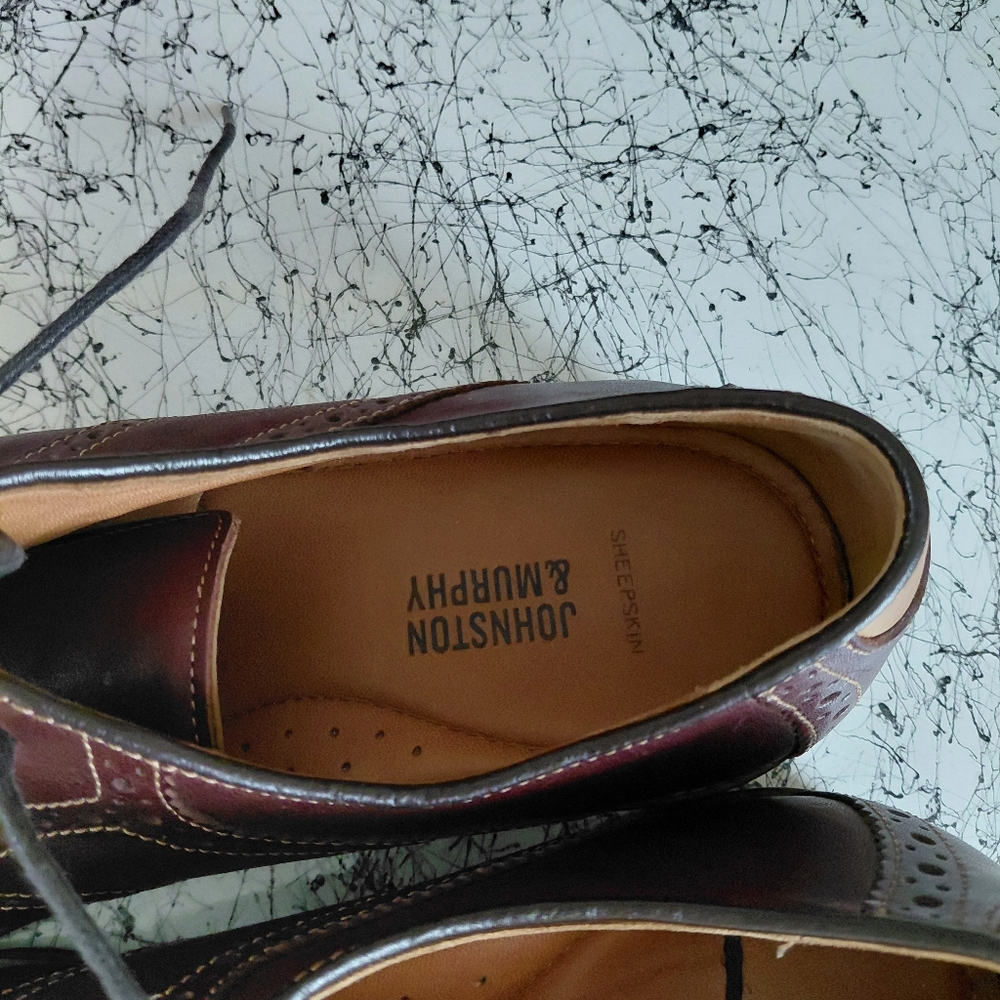 Johnston & Murphy Men’s Oxford Style Shoes. J.M. Warner LU 9D A dark brown color - Picture 2 of 13
